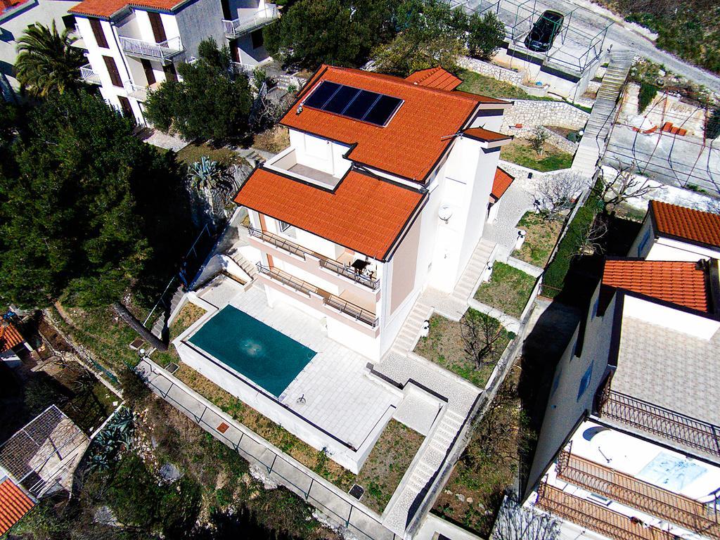 Apartments Karlo Baška Voda Εξωτερικό φωτογραφία