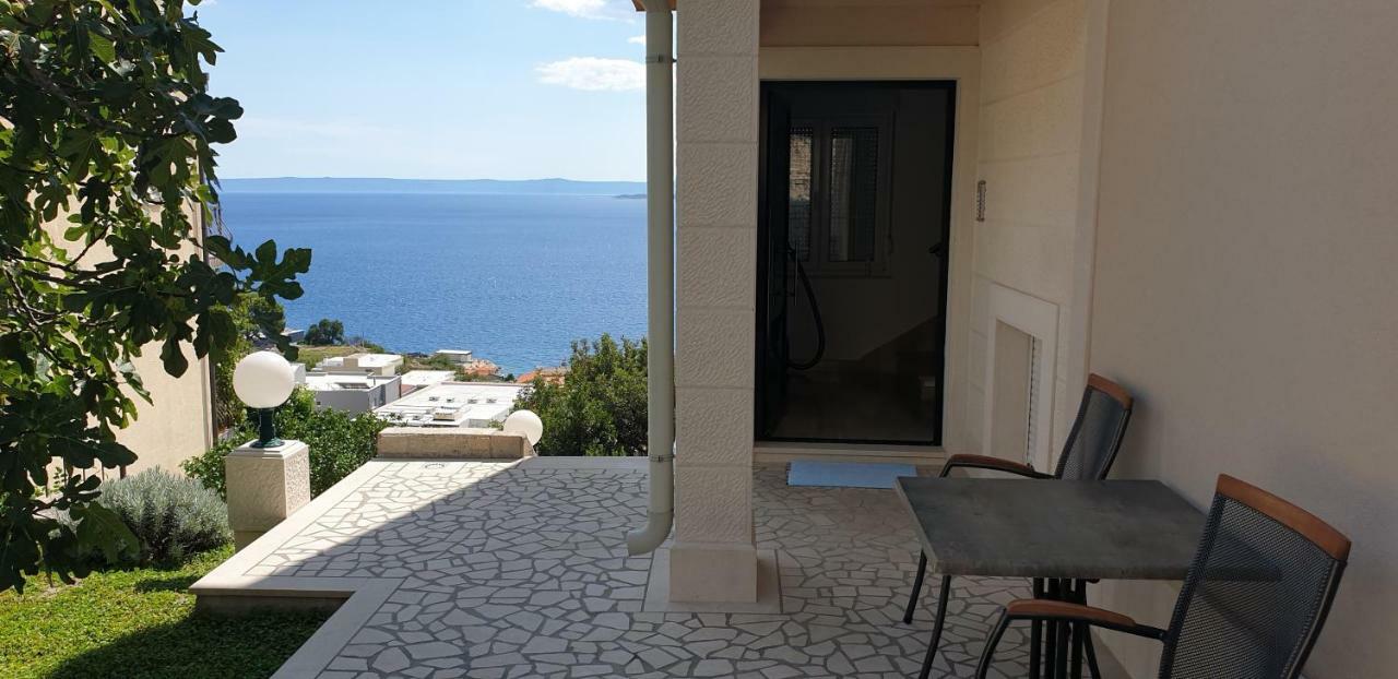 Apartments Karlo Baška Voda Εξωτερικό φωτογραφία