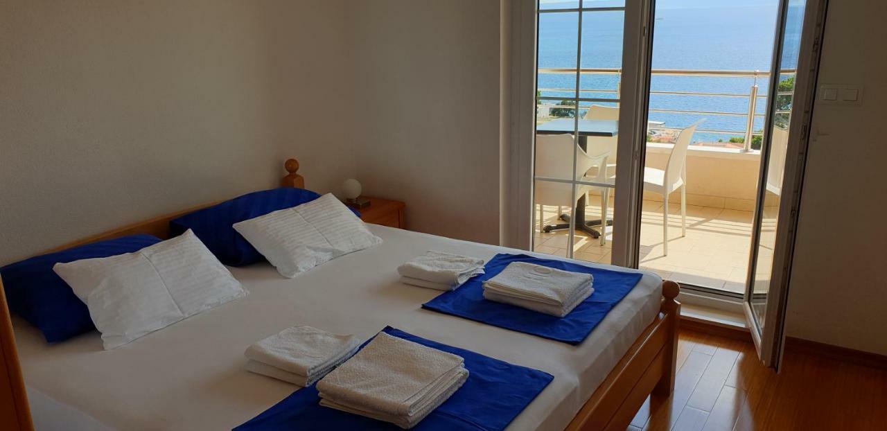 Apartments Karlo Baška Voda Εξωτερικό φωτογραφία